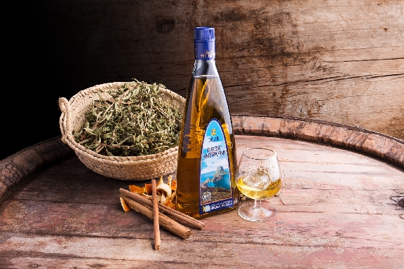 Aromáticas de Ibiza SL - Isole Baleari - Prodotti agroalimentari, denominazione d'origine e gastronomia delle Isole Baleari