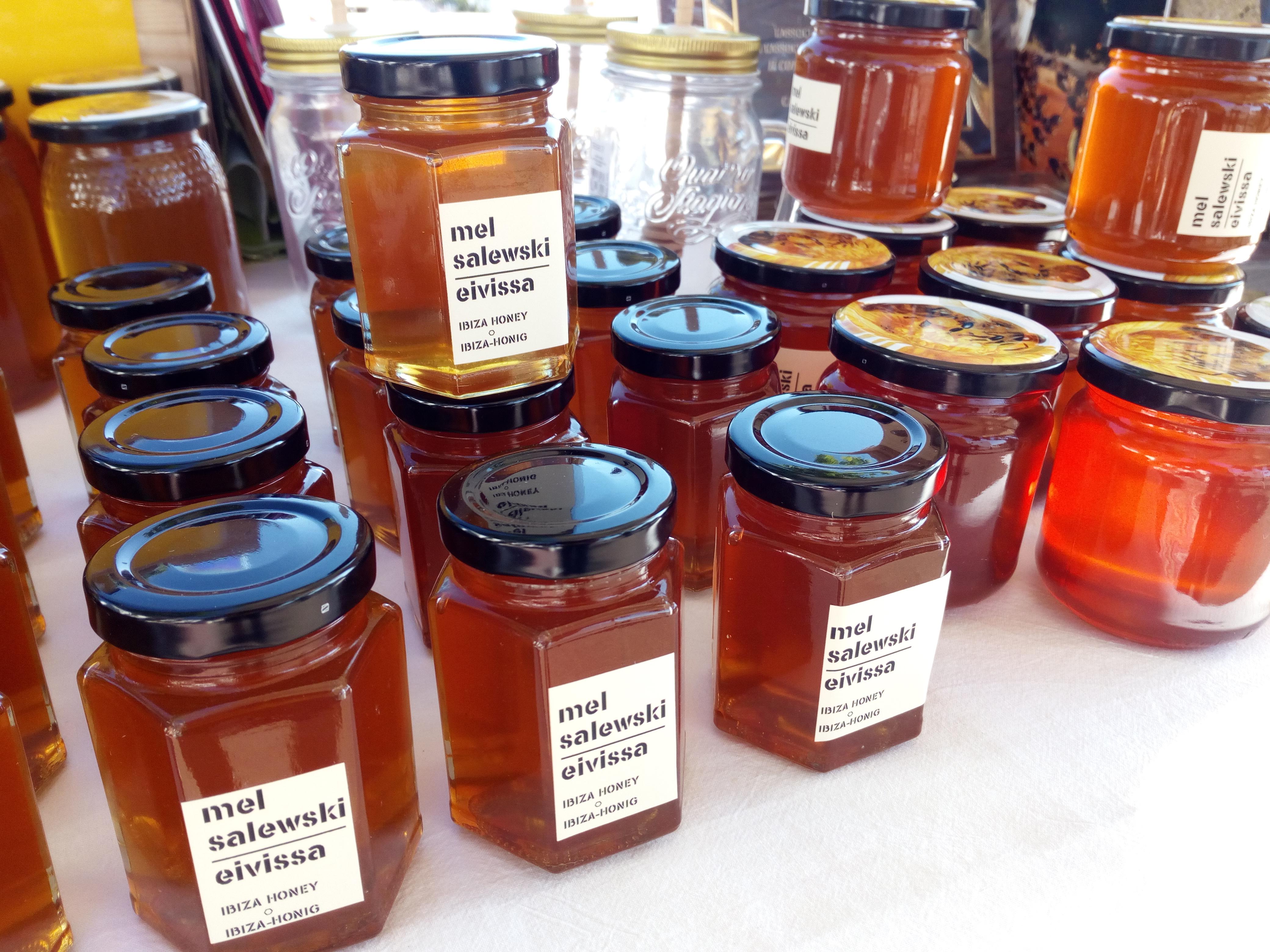Mel Salewski - Balearic Islands - Agrifoodstuffs, designations of origin and Balearic gastronomy